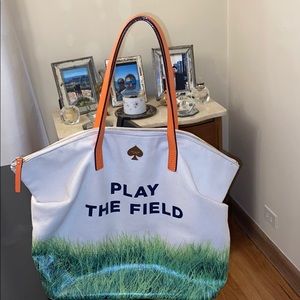 Play the field unique retired tote